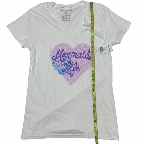 MERMAID Life Short Sleeve V-neck Graphic T-Shirt - Picture 6 of 10